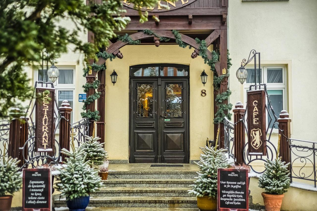Hotel Berliner ชเวียราโดว์-สโดรยจ์ ภายนอก รูปภาพ